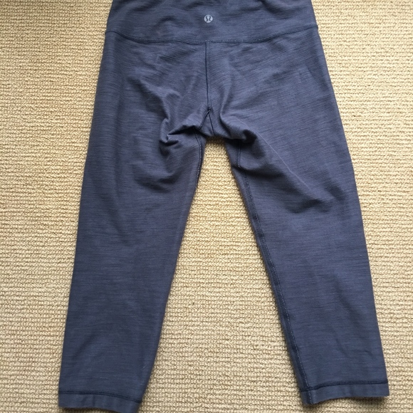 lululemon athletica Pants - Lululemon Gray Crop leggings